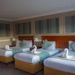 Court Ξενοδοχείο 3*